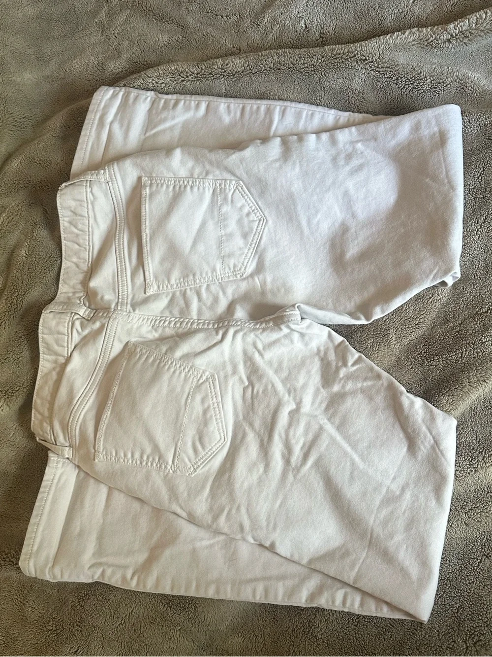 Banana Republic light cream